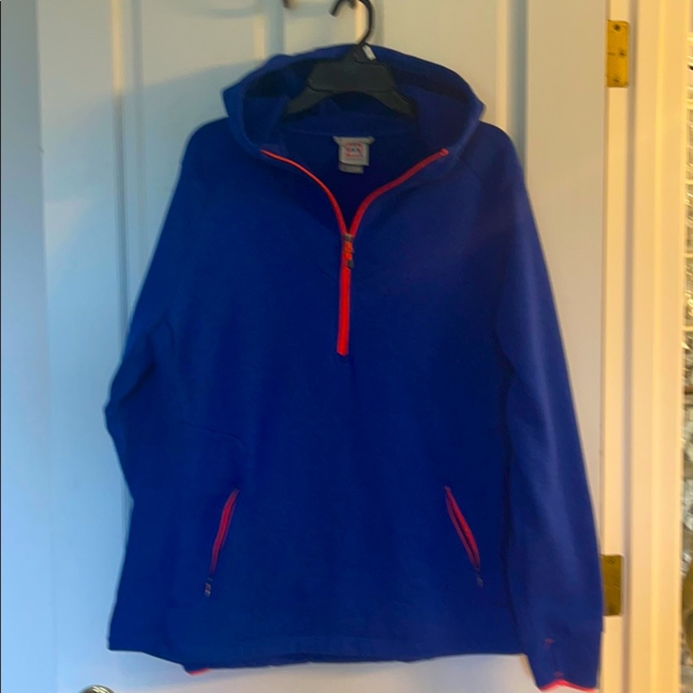 Avalanche sweatshirt